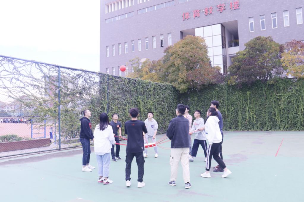 趣味运动会比赛过程