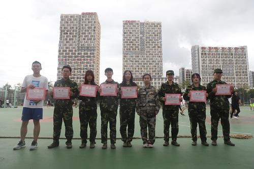 1567595030869324.png 拔河比赛3.png