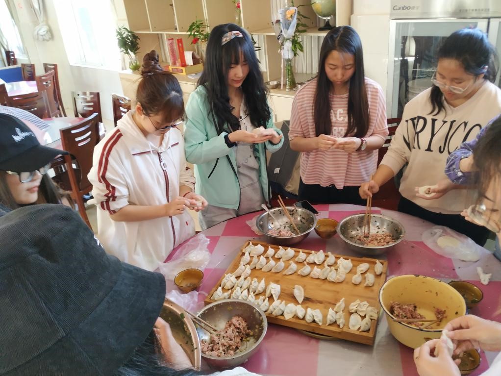 1555405729467232.jpg 2.jpg